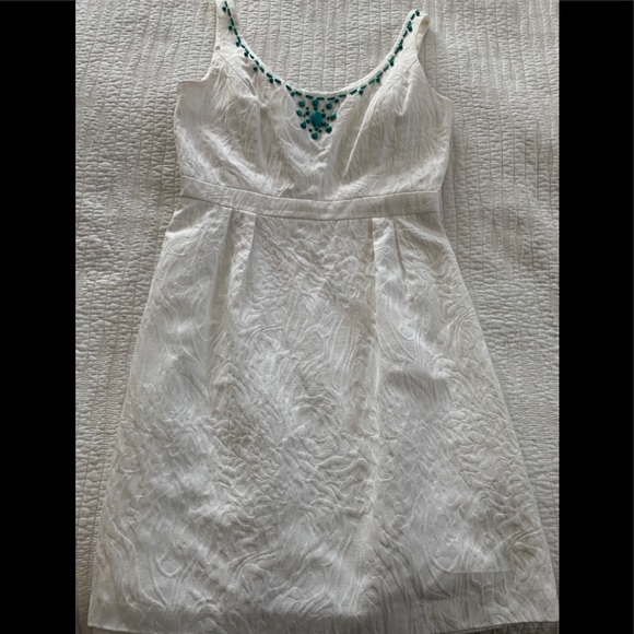 Gorgeous white dress. - Picture 1 of 5